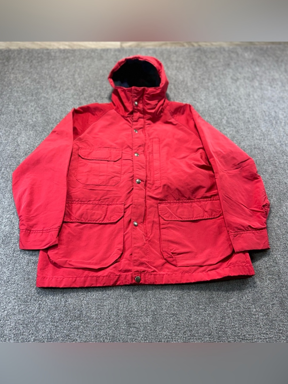 Vintage Woman's Size L Red Hooded Woolrich Plaid Lined Jacked Made in
USA